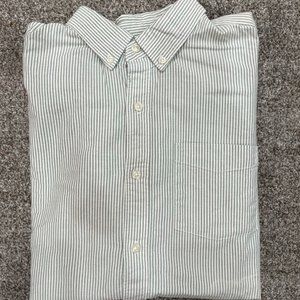 Old Navy Men’s casual dress shirt